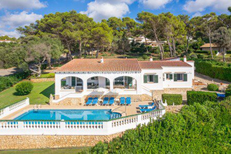 La Villa Company is a villa rental company in Menorca offering holiday villas with private pools on the island.